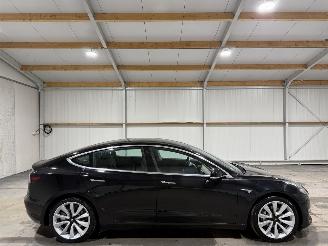 skadebil auto Tesla Model 3 75kWh Long Range 258kW AWD 2019/10