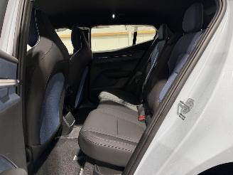 Volvo EX30 69kWh 200kW Single Motor Extended Range Plus picture 38