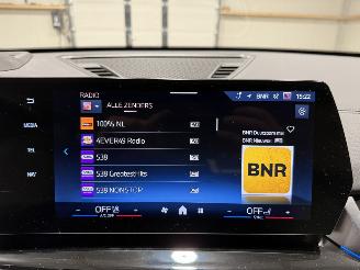 BMW iX2 67kWh 150kW Edrive 20 picture 39