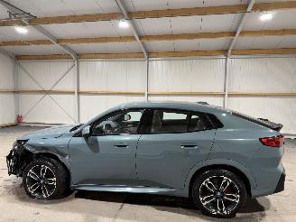 BMW iX2 67kWh 150kW Edrive 20 picture 11