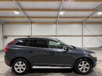 uszkodzony samochody osobowe Volvo Xc-60 2.4D5 151kW Automaat AWD Summum 2009/7