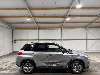 krockskadad bil auto Suzuki Vitara 1.6 88kW Camera Exclusive 2018/8