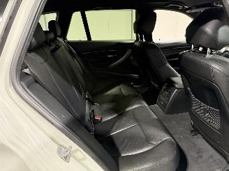 BMW 3-serie 330i 185kW Automaat High Executive picture 28