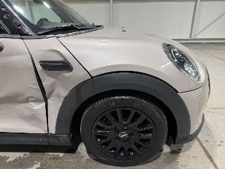 Mini One 1.5One 75kW Business Edition picture 16