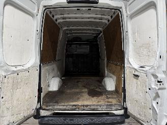 Iveco Daily 2.3 85kW Airco 35S12V H3 picture 22