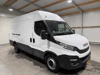Iveco Daily 2.3 85kW Airco 35S12V H3 picture 2