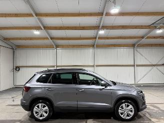 Damaged car Skoda Karoq 1.5TSI 110kW Automaat ACT Business Edition 2024/8