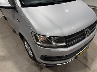 Volkswagen Transporter 2.0TDI 103kW DC Highline picture 21