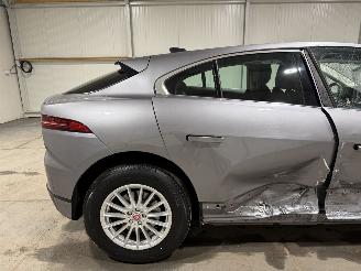 Jaguar I-Pace 90kWh 235kW EV320S Business Pack picture 19