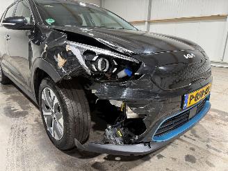 Kia e-Niro 64kWh 150kW Automaat Dynamicline picture 22