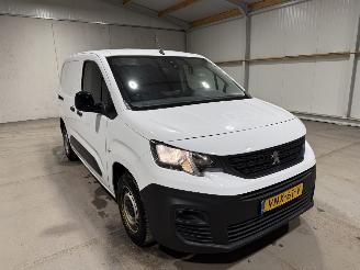Peugeot Partner 1.2PT 81kW Premium picture 3