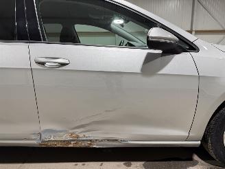 Volkswagen Golf 1.2TSI 77kW Clima Navi Camera  Highline picture 35