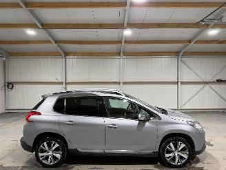 skadebil auto Peugeot 2008 1.6e-HDI 85kW Allure Clima Pano 2014/1