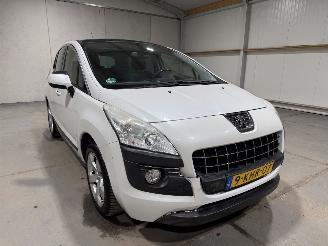 Peugeot 3008 1.6THP 115kW Automaat Active Pano picture 3