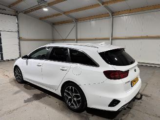 Kia Ceed 1.5T-GDI 118kW GT-Line Business Edition picture 11