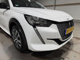 Peugeot e-208 50kWH 100kW Active picture 22