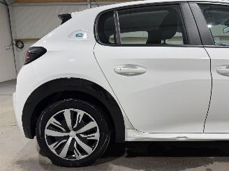 Peugeot e-208 50kWH 100kW Active picture 30