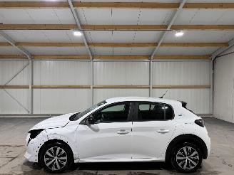 Peugeot e-208 50kWH 100kW Active picture 8