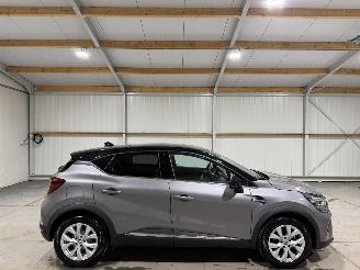 skadebil auto Renault Captur 1.3TCe 103kW Automaat Intens 2021/11