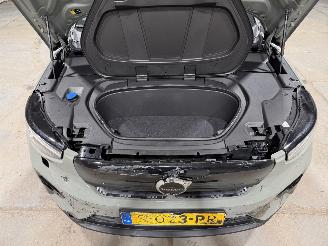 Volvo C-40 69kWh 170kW Recharge Ultimate picture 26
