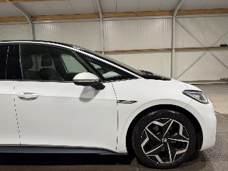 Volkswagen ID.3 58kWh 150kW First Plus picture 14
