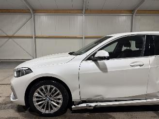 BMW 1-serie 118i 100kW Automaat High Executive picture 13