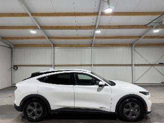 škoda osobní automobily Ford Mustang Mach-e 75kWh 190kW RWD 2021/6