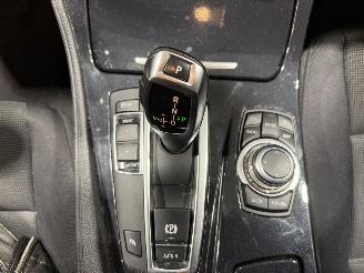 BMW 5-serie 520i 135kW Automaat High Executive picture 28