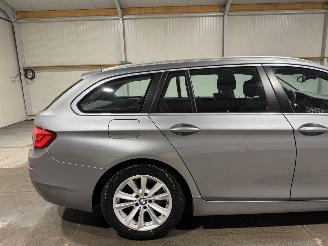 BMW 5-serie 520i 135kW Automaat High Executive picture 14