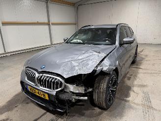BMW 3-serie 330e 135kW Automaat Camera picture 10