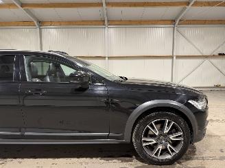 Volvo V-90 2.0T5 187kW Automaat Pro picture 14