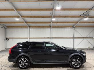 Unfallwagen Volvo V-90 2.0T5 187kW Automaat Pro 2017/6