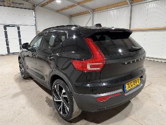 Volvo XC40 1.5T5 Hybrid 132kW Recharge R-Design picture 12