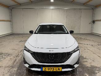 Peugeot e-308 54kWh 115kW Allure EV picture 4