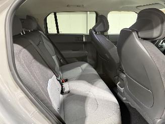 Kia EV3 81.4kWh 150kW PLUS picture 37