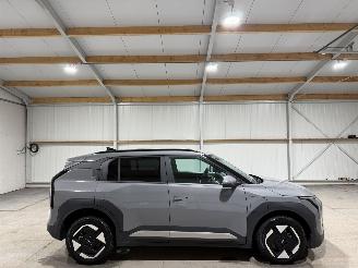 Vaurioauto  passenger cars Kia EV3 81.4kWh 150kW PLUS 2025/4