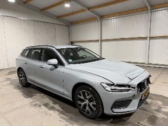 Volvo V-60 2.0B4 145kW Automaat Essential Edition picture 2