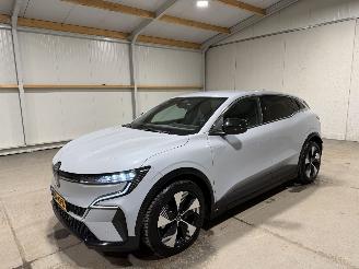 Renault Mégane E-Tech 60kWh Comfort Range 160kW Techno picture 9