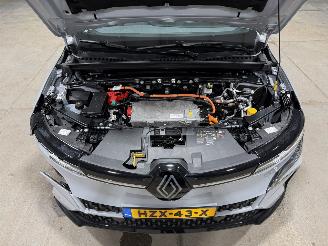 Renault Mégane E-Tech 60kWh Comfort Range 160kW Techno picture 26