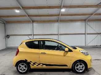 Schadeauto Kia Picanto 1.0CVVT 51kW Clima Dynamicline 2016/7