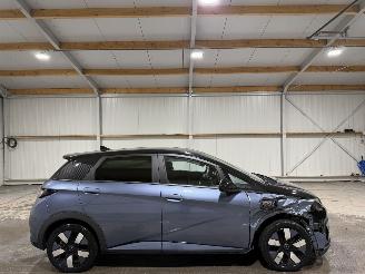 Vaurioauto  passenger cars BYD Dolphin 60.4kWh 150kW Design 2024/4