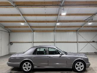 uszkodzony samochody osobowe Bentley Arnage 6.8V8 298kW Automaat Leder Schuifkantel R 2002/1