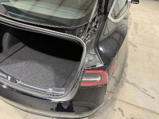Tesla Model 3 75kWh Long Range 258kW AWD picture 25