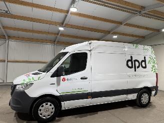 Mercedes eSprinter 55kWh 85kW Automaat L2H2 picture 9