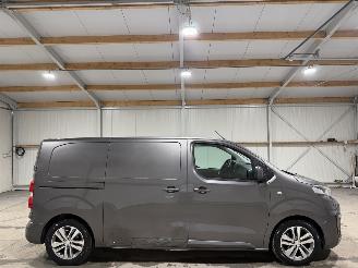 krockskadad bil bedrijf Peugeot Expert 2.0BlueHDI 130kW Automaat Premium Pack 2018/1