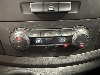 Mercedes Vito 111CDI 84kW Clima Dakdrager Lang picture 25