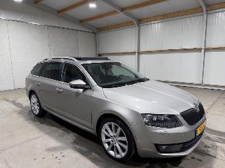 Skoda Octavia 1.4TSI Greentech 103kW Automaat Pano Elegance BusinessLine picture 2