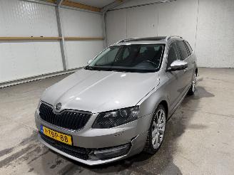 Skoda Octavia 1.4TSI Greentech 103kW Automaat Pano Elegance BusinessLine picture 10