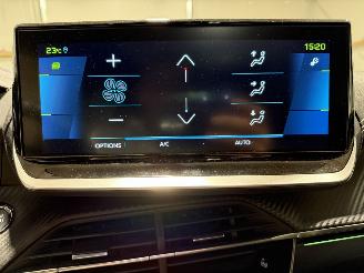 Peugeot e-208 50kWh 100kW EV GT Pack picture 34