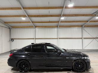 Unfallwagen BMW 3-serie 330e 135kW Automaat Schuifkanteldak High Executive 2020/7